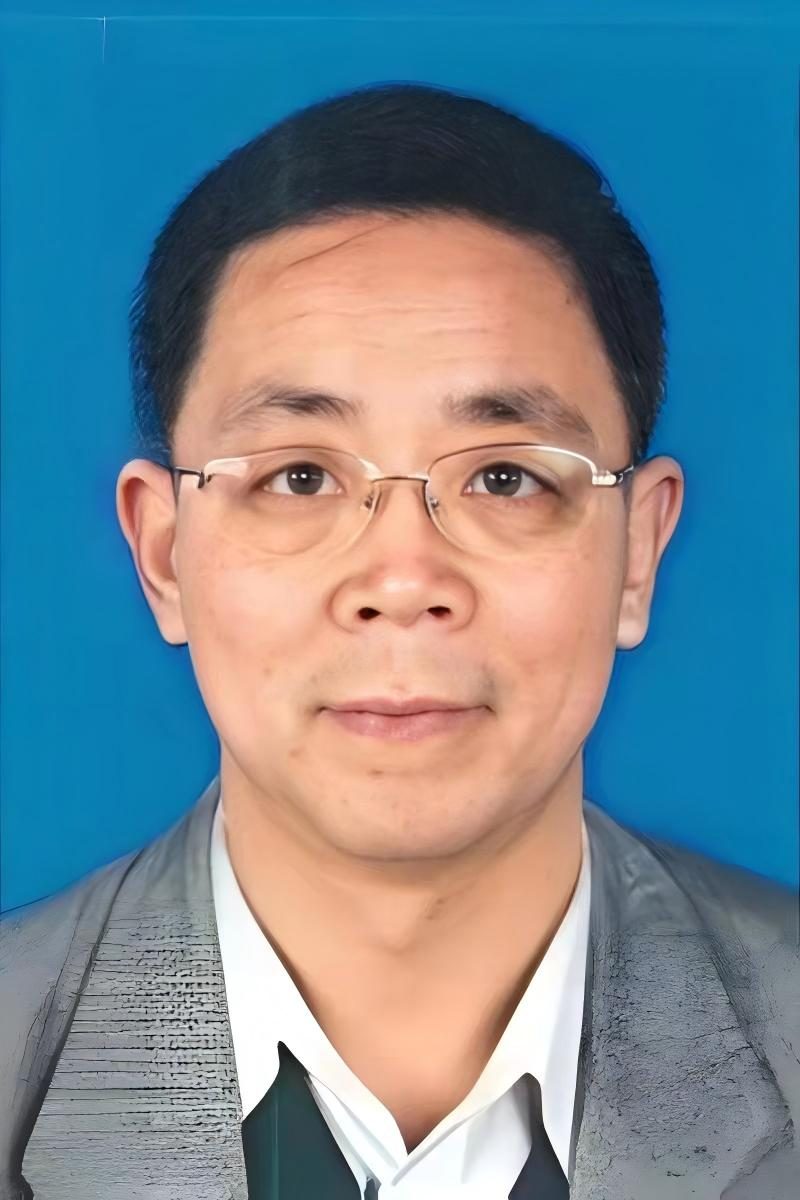 徐子平律师